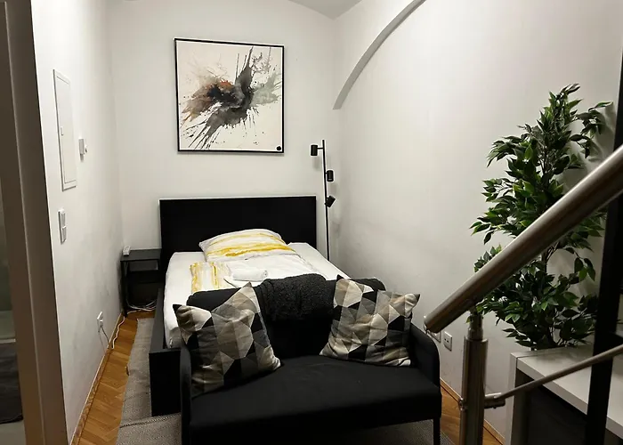 Stilvolles Studio Neben Der U-Bahn
