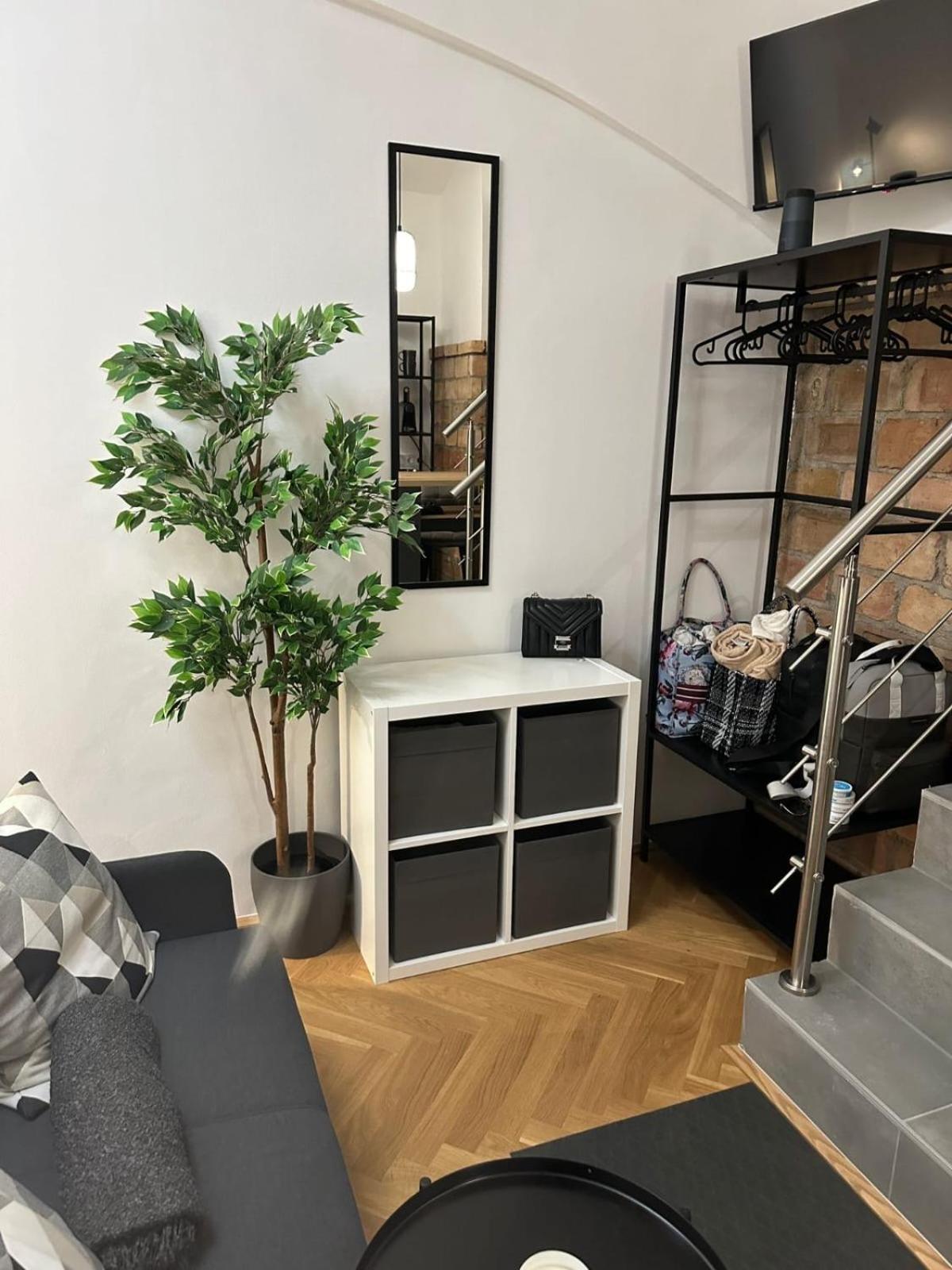 Apartment Stilvolles Neben Der U-bahn *